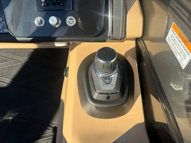 Slide: The Image of 2026 BARLETTA L25MAT - Image 23 - 23