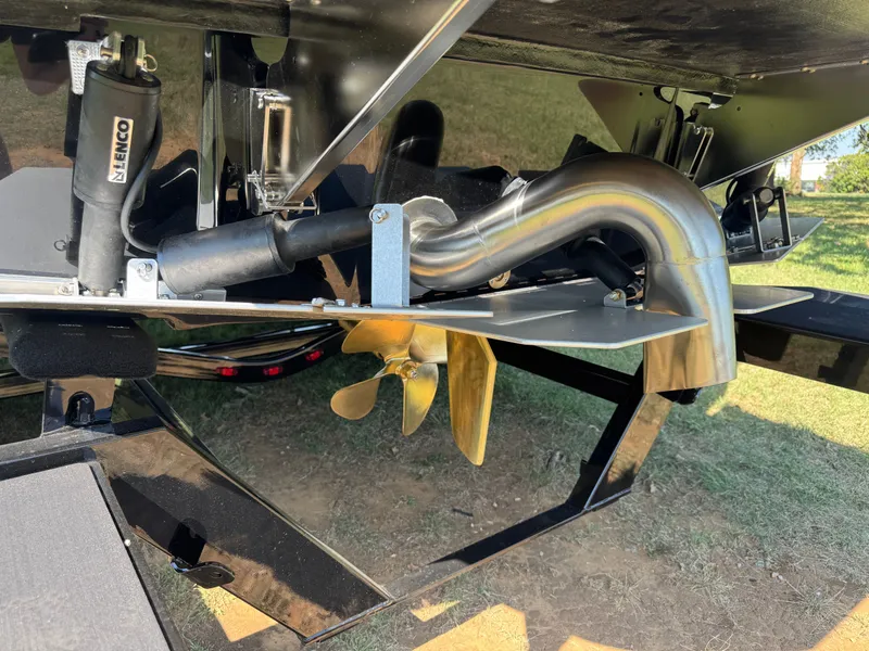 Slide: The Image of 2026 MOOMBA TYKON - Image 15 - 15