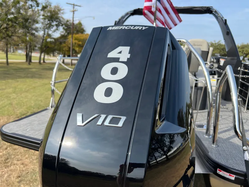 Slide: The Image of 2026 BARLETTA L25UA - Image 11 - 11