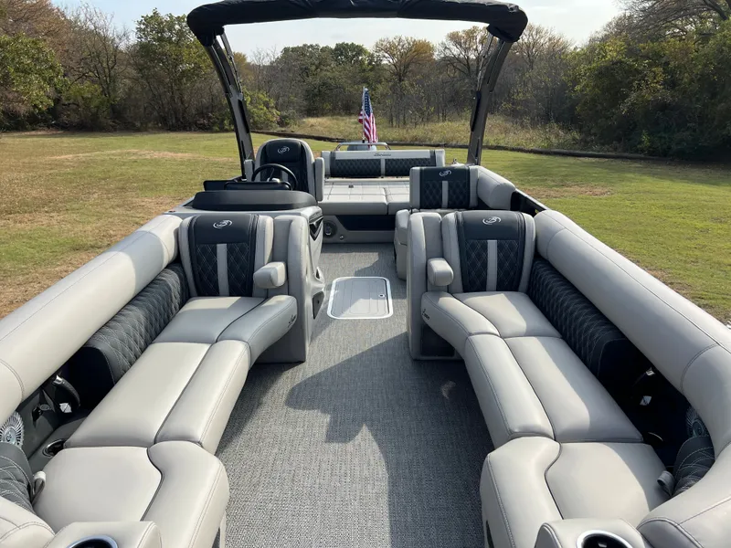 Slide: The Image of 2026 BARLETTA L25UA - Image 15 - 15