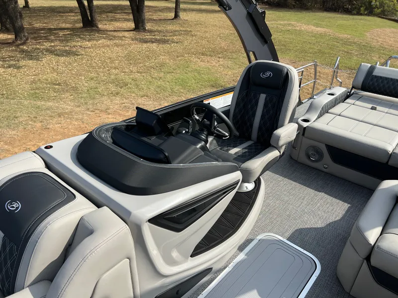 Slide: The Image of 2026 BARLETTA L25UA - Image 21 - 21