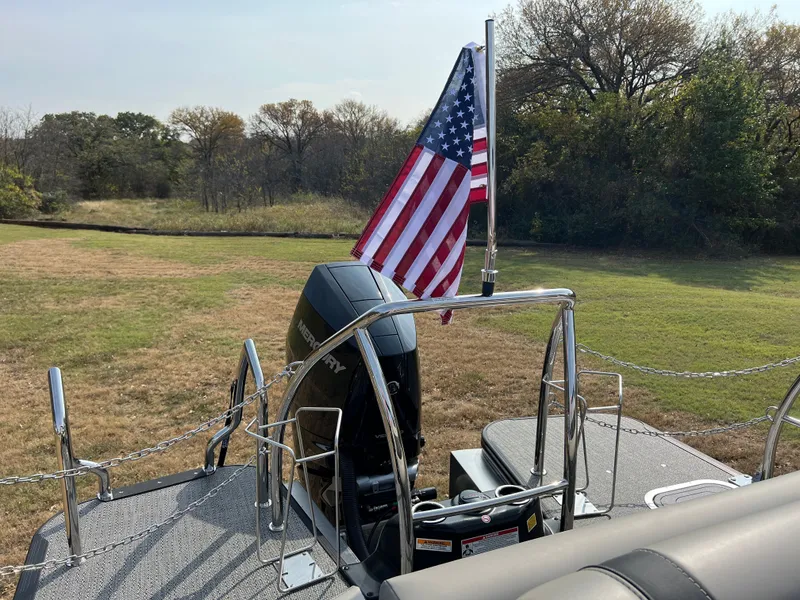 Slide: The Image of 2026 BARLETTA L25UA - Image 39 - 39