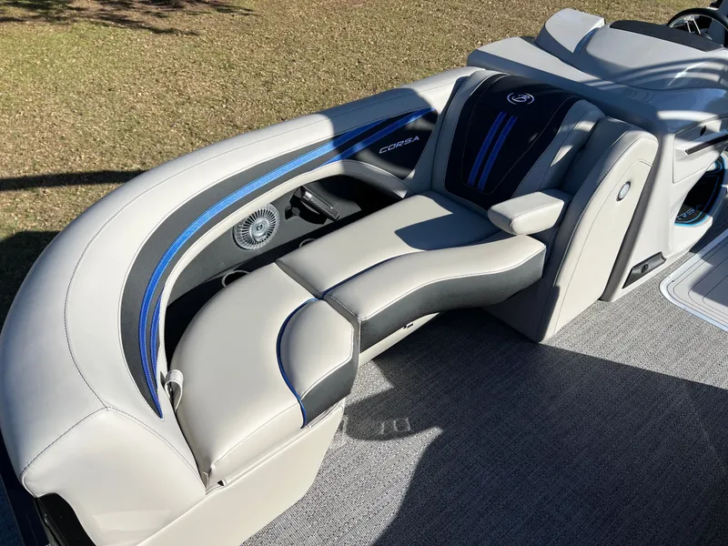 Slide: The Image of 2026 BARLETTA 23UA CORSA - Image 11 - 11