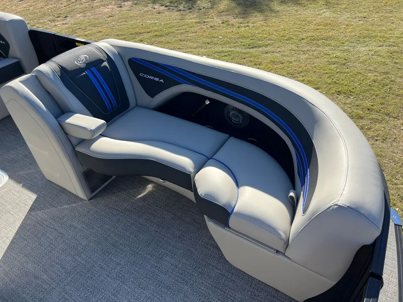 Slide: The Image of 2026 BARLETTA 23UA CORSA - Image 12 - 12