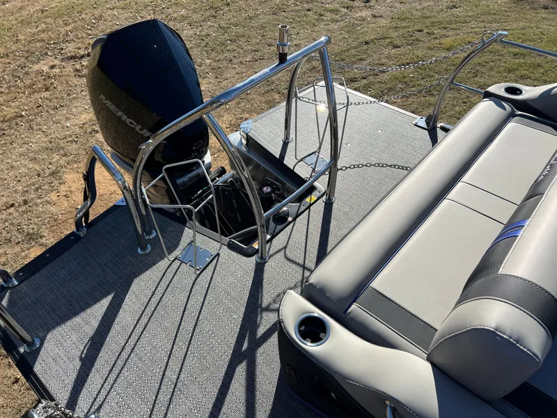 Slide: The Image of 2026 BARLETTA 23UA CORSA - Image 25 - 25