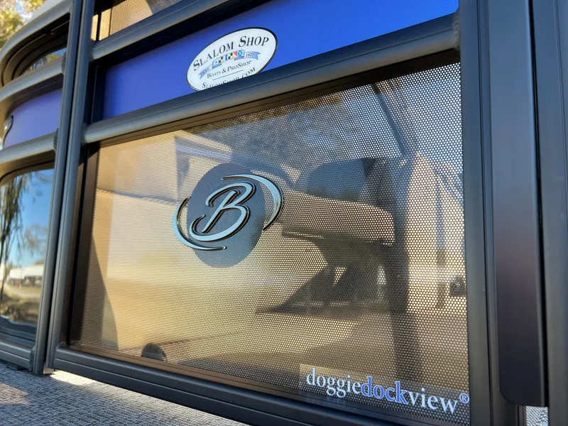 Slide: The Image of 2026 BARLETTA 23UA CORSA - Image 4 - 4