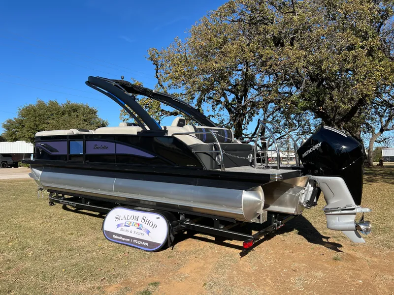 Slide: The Image of 2026 BARLETTA 23UA CORSA - Image 8 - 8