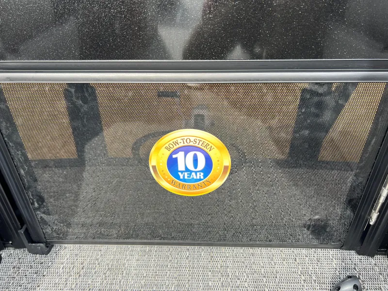 Slide: The Image of 2026 BARLETTA 23M CORSA - Image 11 - 11