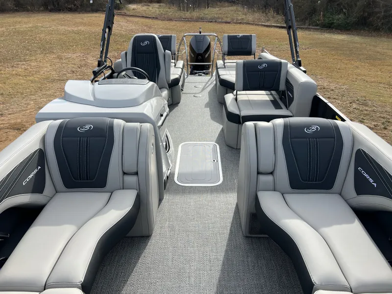 Slide: The Image of 2026 BARLETTA 23M CORSA - Image 12 - 12