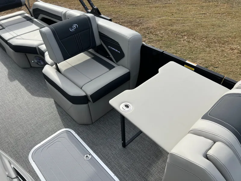 Slide: The Image of 2026 BARLETTA 23M CORSA - Image 17 - 17