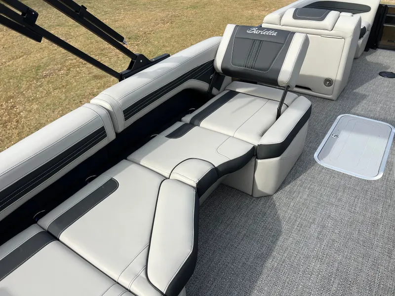 Slide: The Image of 2026 BARLETTA 23M CORSA - Image 21 - 21