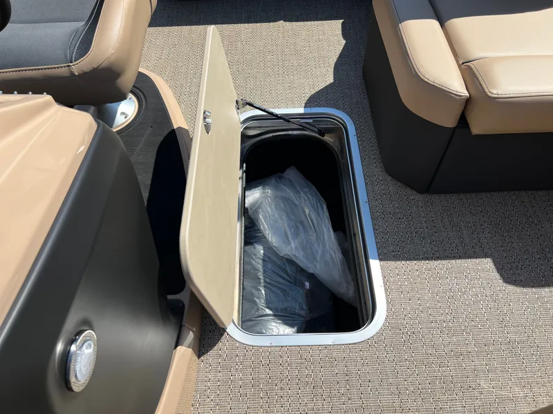 Slide: The Image of 2026 BARLETTA C22U - Image 13 - 13