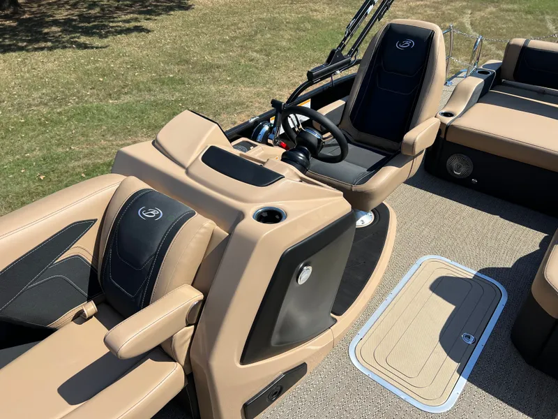 Slide: The Image of 2026 BARLETTA C22U - Image 14 - 14