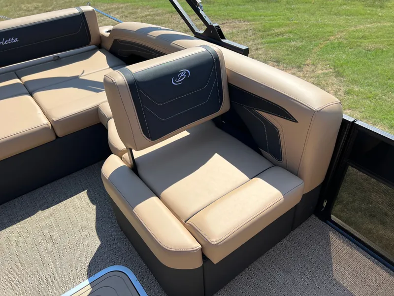 Slide: The Image of 2026 BARLETTA C22U - Image 19 - 19