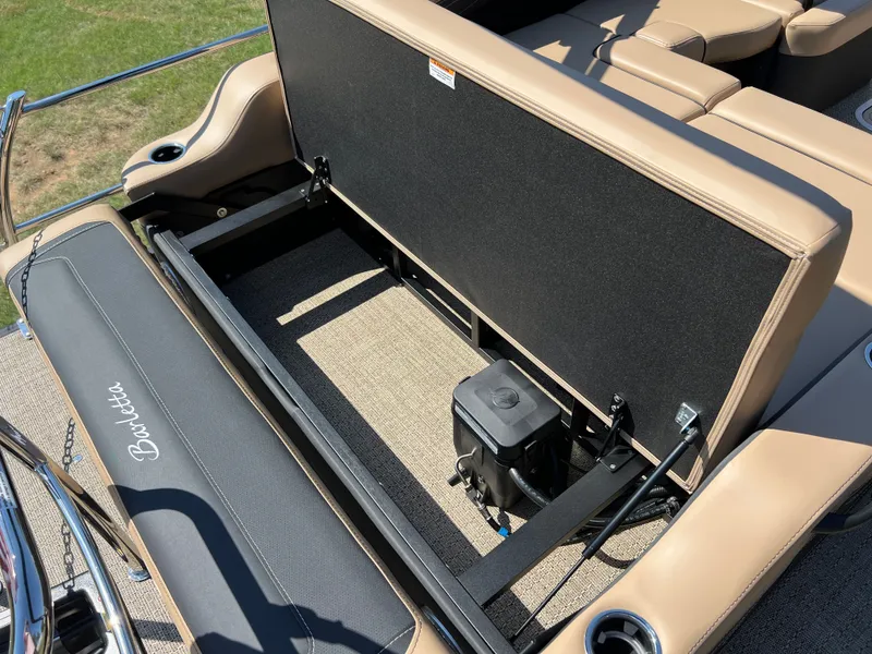 Slide: The Image of 2026 BARLETTA C22U - Image 26 - 26