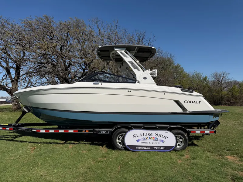 The Image of 2026 COBALT R6 SURF - Image 1 - 1