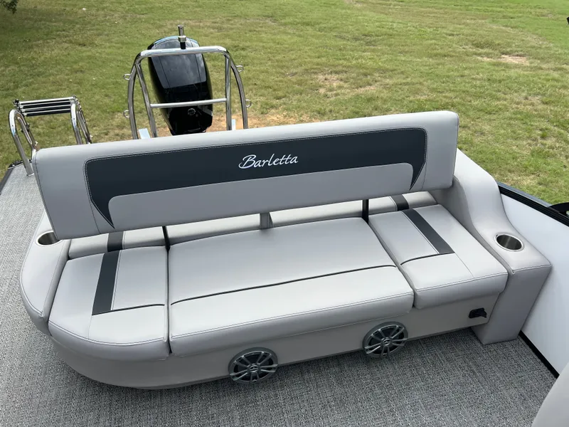 Slide: The Image of 2026 BARLETTA A22UC - Image 23 - 23