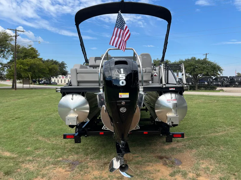 Slide: The Image of 2026 BARLETTA A22UC - Image 6 - 6