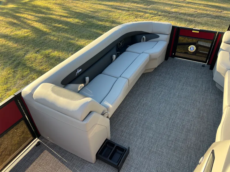 Slide: The Image of 2026 BARLETTA A24UC - Image 13 - 13