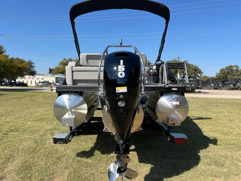 Slide: The Image of 2026 BARLETTA A22UC - Image 9 - 9