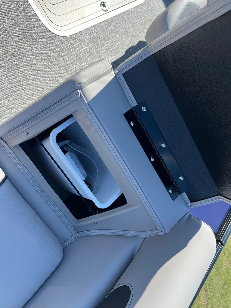 Slide: The Image of 2026 BARLETTA A24UC - Image 13 - 13