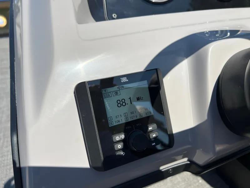 Slide: The Image of 2026 BARLETTA A24UC - Image 20 - 20