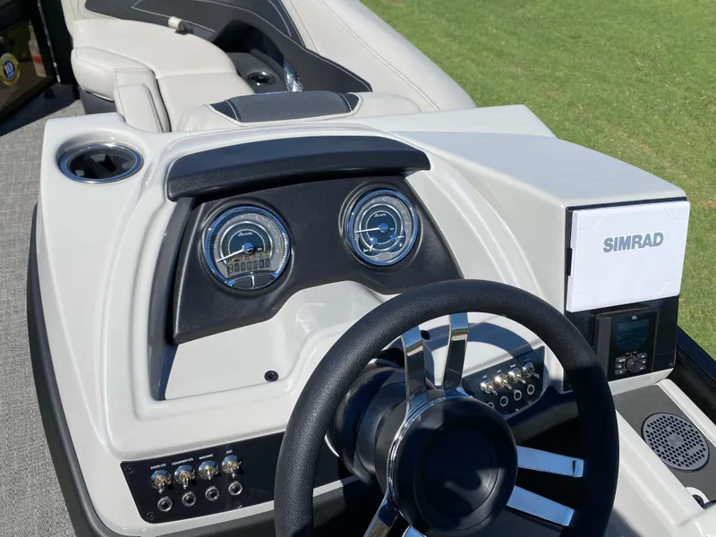 Slide: The Image of 2026 BARLETTA C22UC - Image 11 - 11