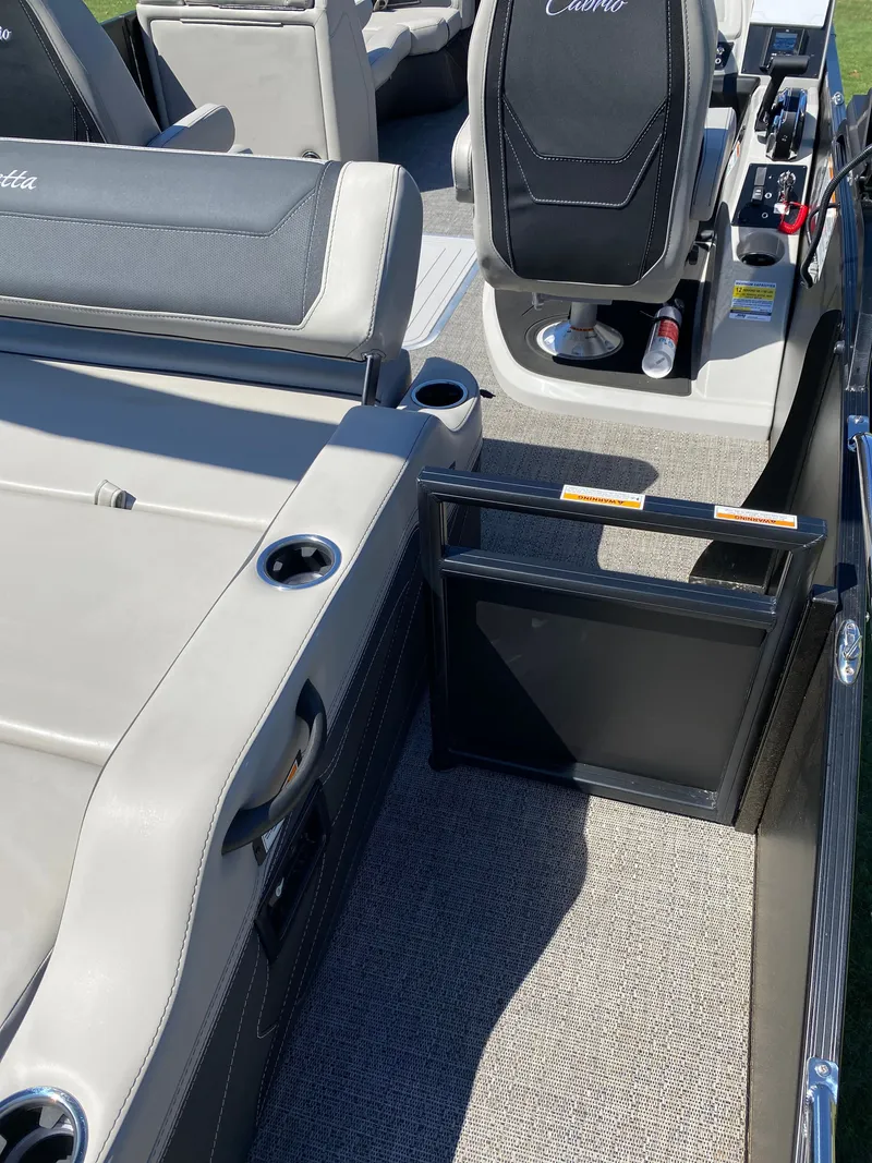 Slide: The Image of 2026 BARLETTA C22UC - Image 15 - 15