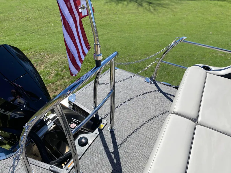 Slide: The Image of 2026 BARLETTA C22UC - Image 16 - 16