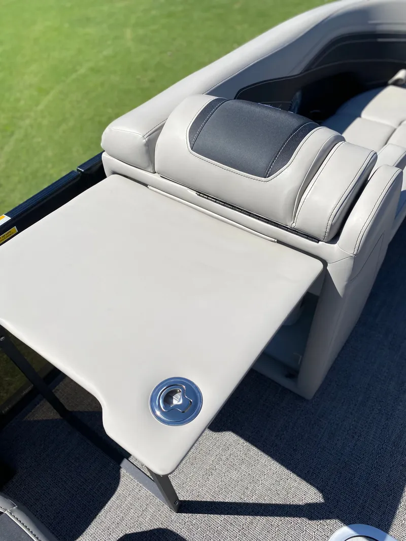 Slide: The Image of 2026 BARLETTA C22UC - Image 18 - 18