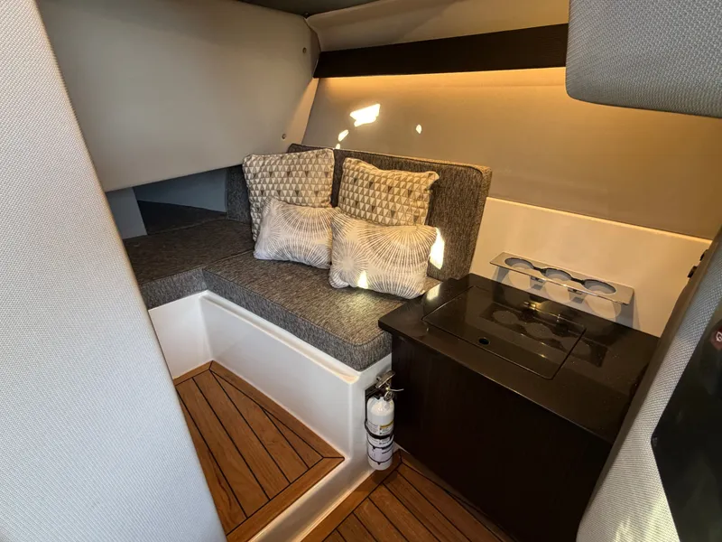 Slide: The Image of 2026 COBALT R33 SURF - Image 35 - 35