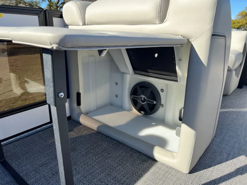 Slide: The Image of 2026 BARLETTA L23M - Image 18 - 18