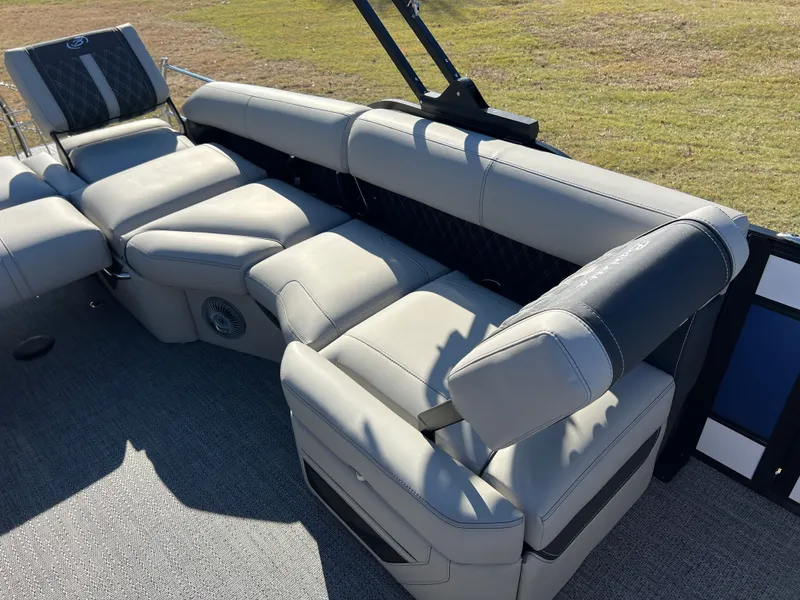 Slide: The Image of 2026 BARLETTA L23M - Image 20 - 20