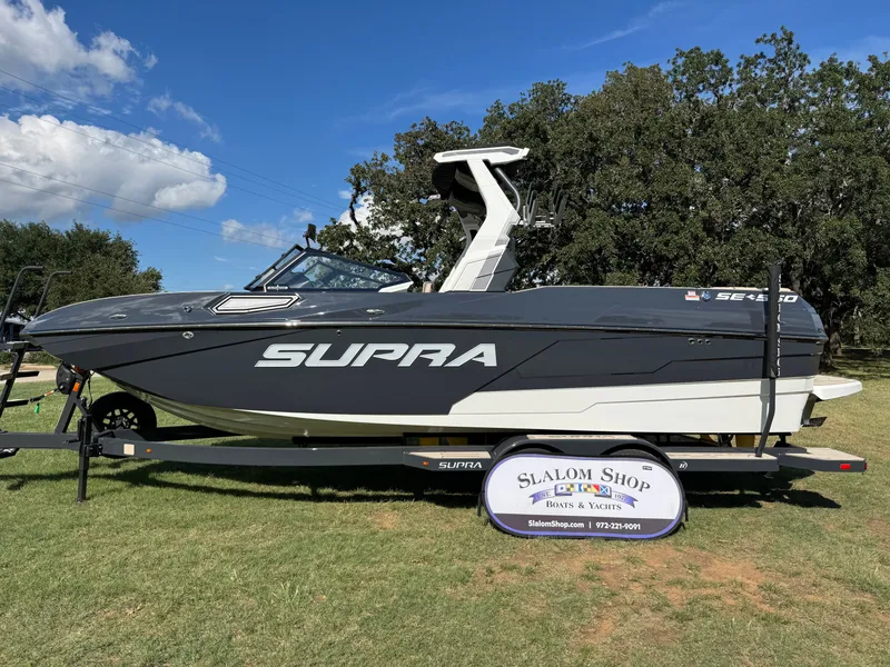 Slide: The Image of 2026 SUPRA SE 550 - Image 4 - 4