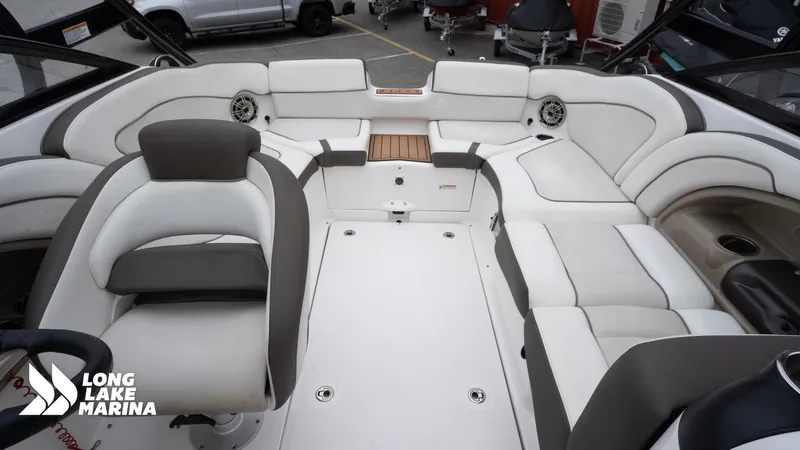 Slide: The Image of 2014 Yamaha Boats 242 Limited S interior with spacious seating at Long Lake Marina. - 15