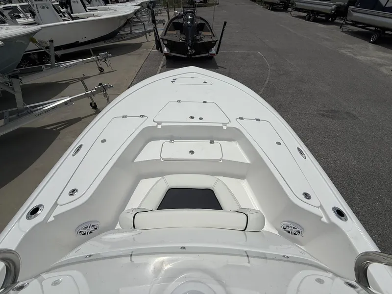 Slide: The Image of Tidewater 2110 Bay Max 2025 - 6