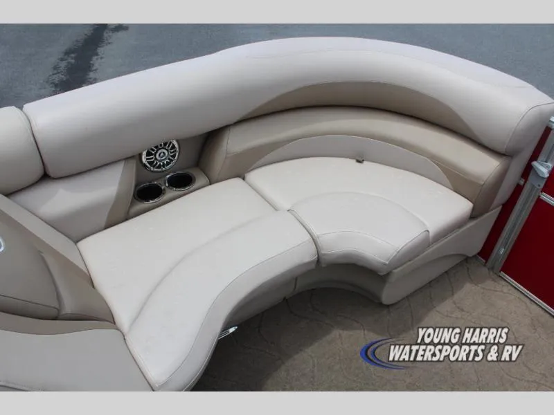 Slide: The Image of Starcraft 216 Starlounge 2015 - 8