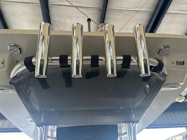 Slide: The Image of Key West FAMILY SPORTSMAN 219FS 2025 - 18