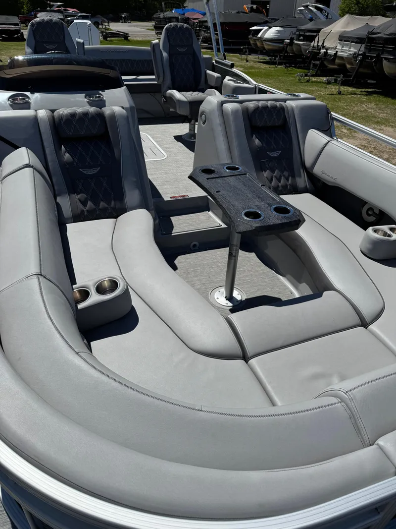 Slide: The Image of Bennington 24RTSB 2020 - 16