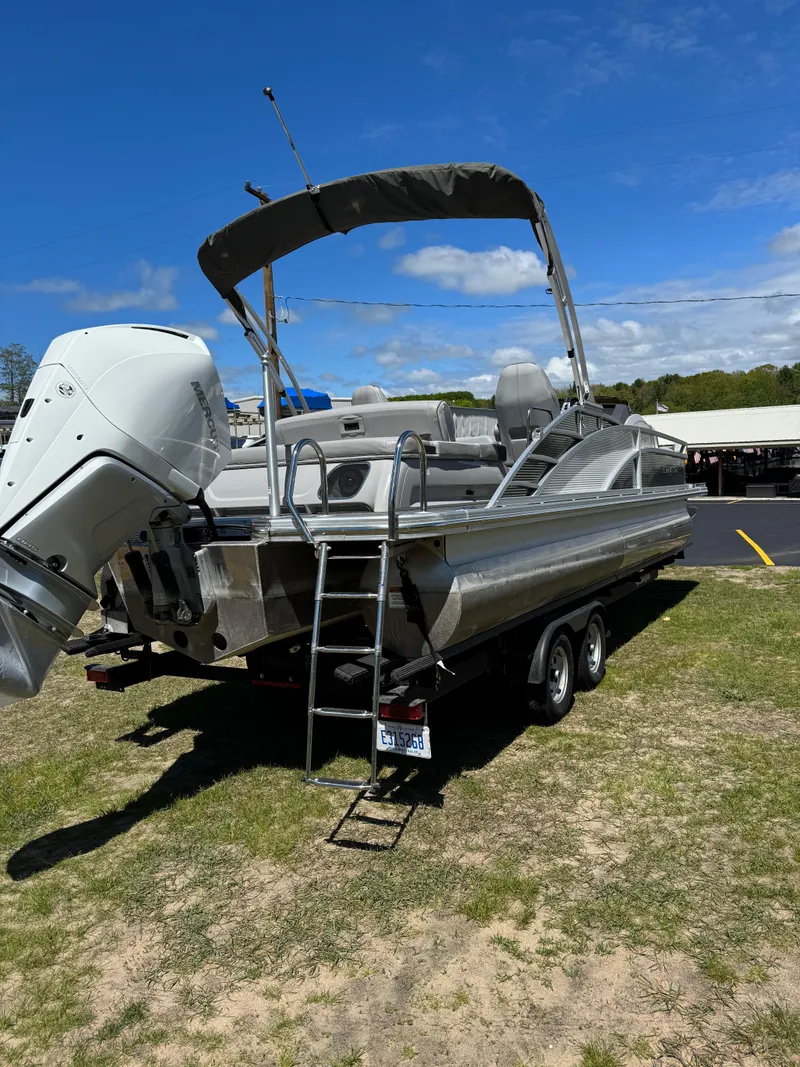 Slide: The Image of Bennington 24RTSB 2020 - 3