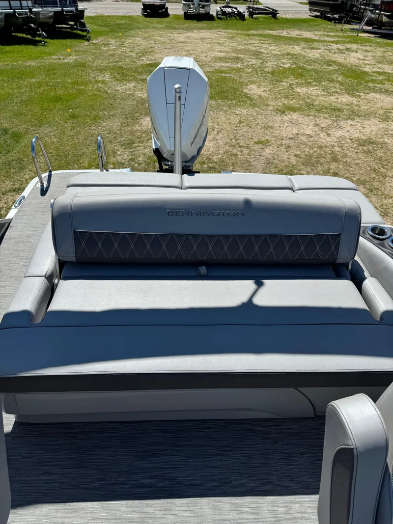 Slide: The Image of Bennington 24RTSB 2020 - 9