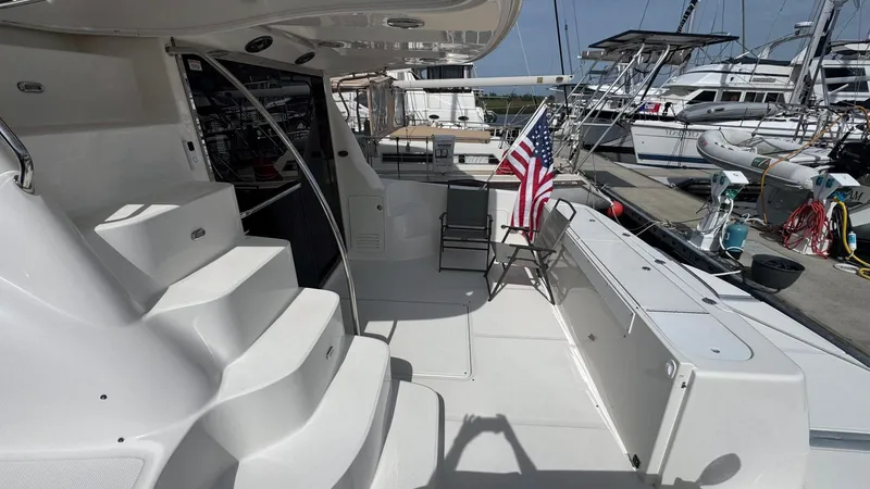 Slide: The Image of Flybridge - 5