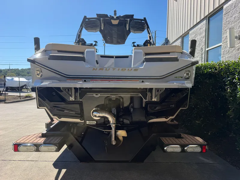Slide: The Image of Nautique S25 2027 - 5