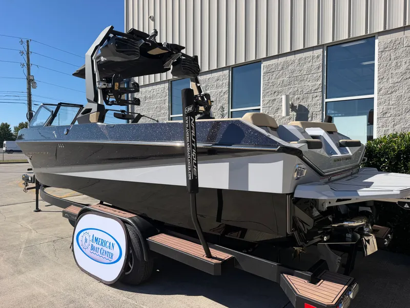 Slide: The Image of Nautique S25 2027 - 3