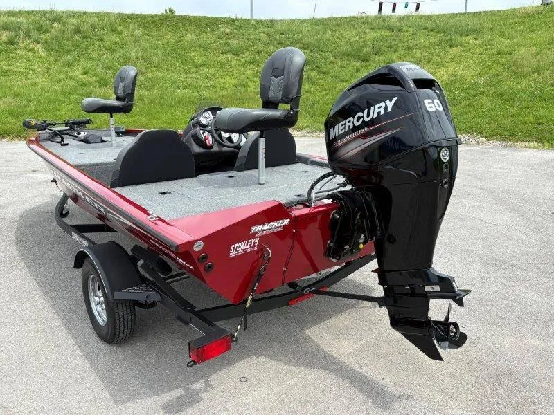 Slide: The Image of 2019 Tracker Pro Team 175 boat with Mercury 60 engine on trailer. - 46