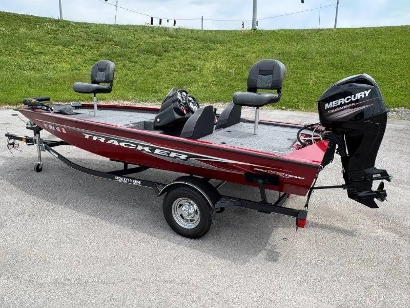 Slide: The Image of Tracker Pro Team 175 2019 - 50