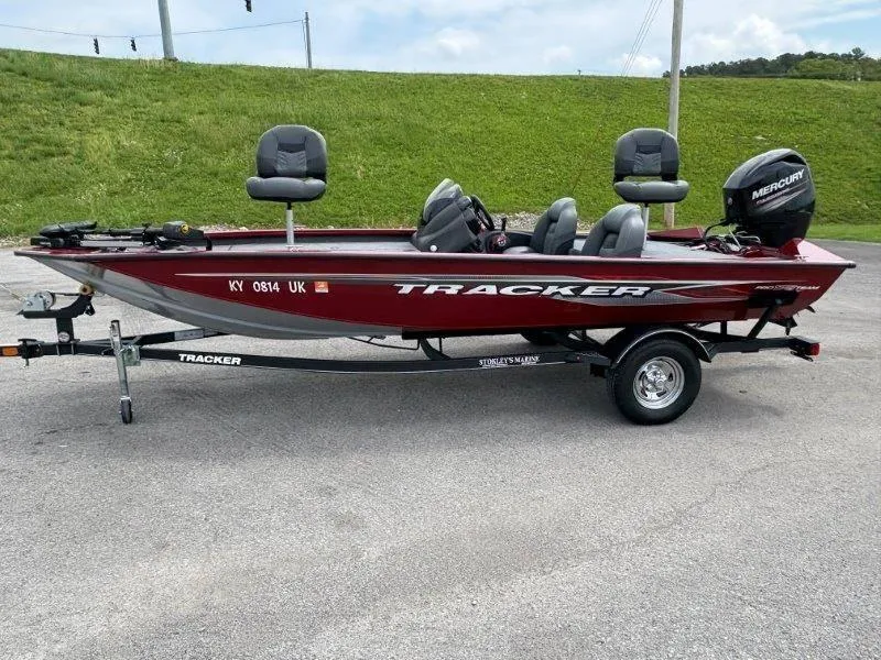 Slide: The Image of Tracker Pro Team 175 2019 - 56