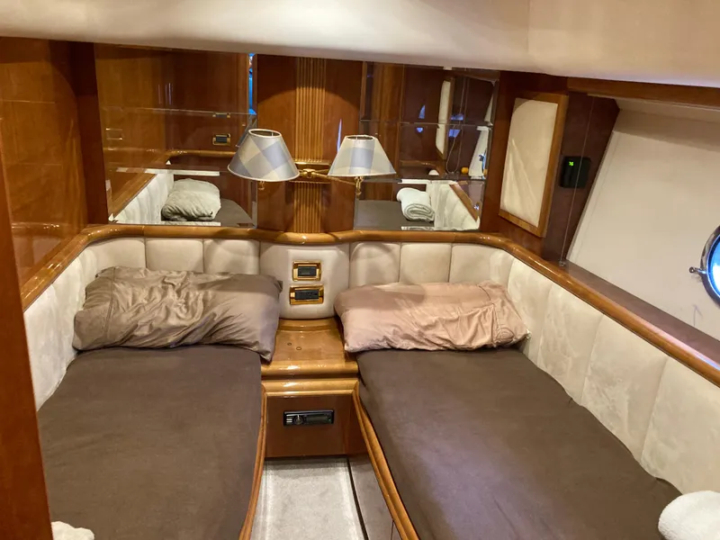 Slide: The Image of Azimut 80 2005 - 64