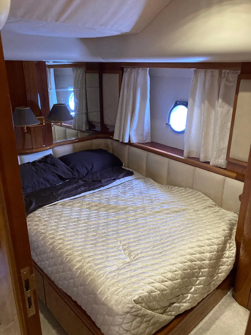 Slide: The Image of Azimut 80 2005 - 77