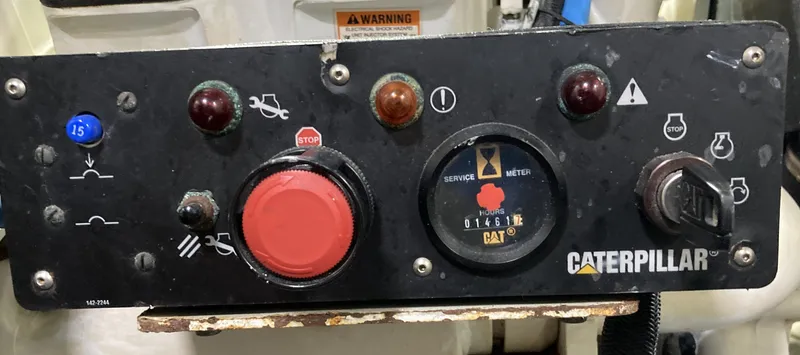 Slide: The Image of Azimut 80 2005 - 91